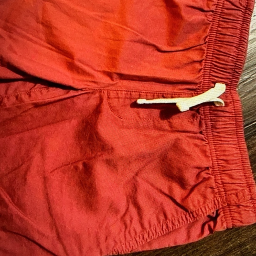 Features elastic waistband for comfort relaxed shorts